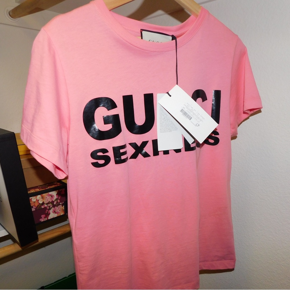 GUCCI SEXINESS TSHIRT - Picture 2 of 5